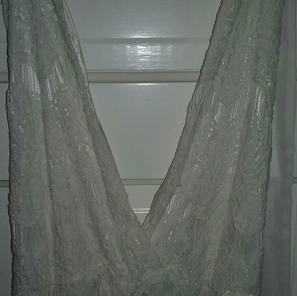 Lace romper - Picture 2 of 4